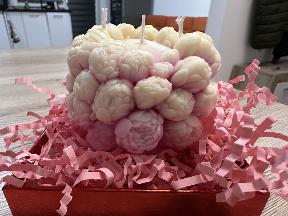 Lumânare parfumată florală - buchet de trandafiri