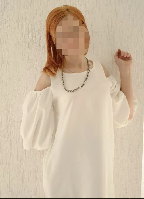 Продам платья 42-44 размер