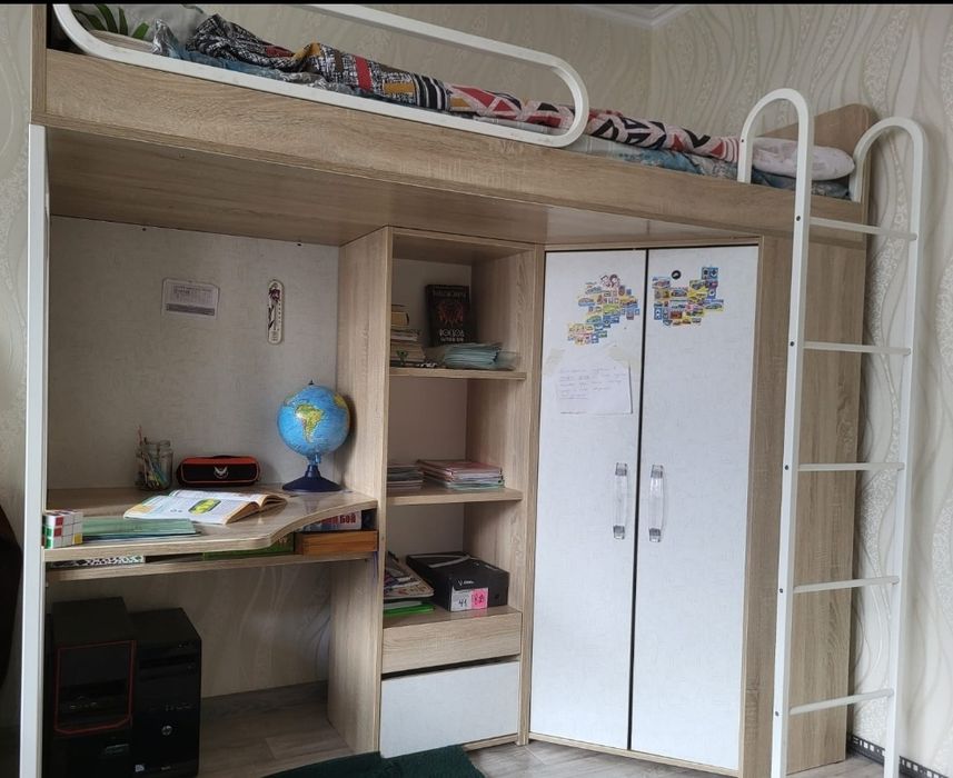 Спальный гарнитур детский