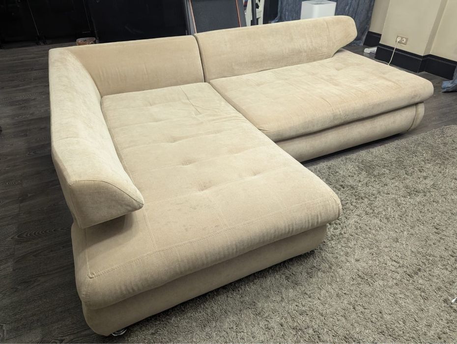 Диван раскладывающийся