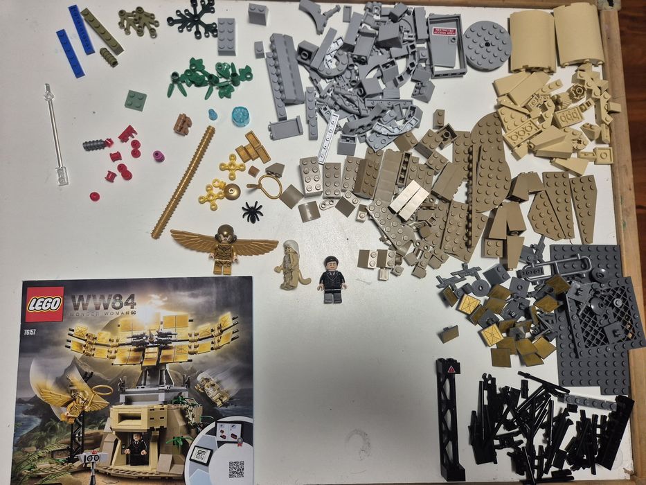 Lego wonder woman Super Heroes 76157