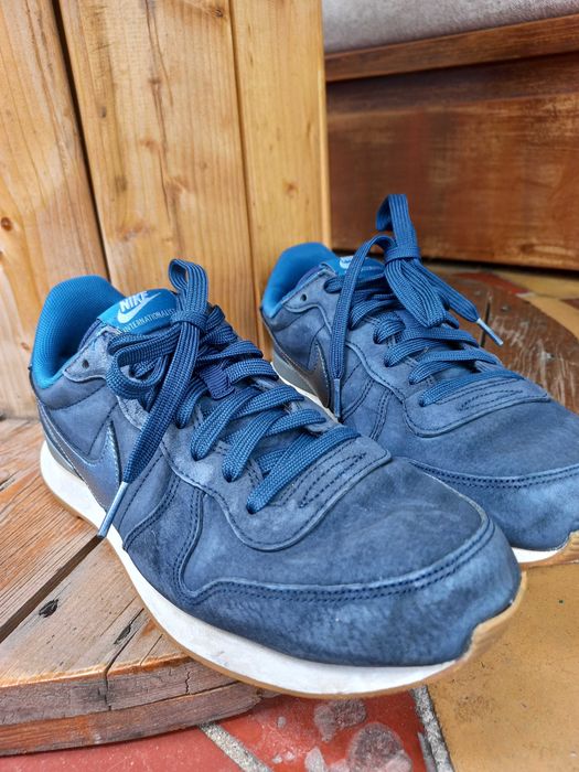 Маратонки Nike 39 номер