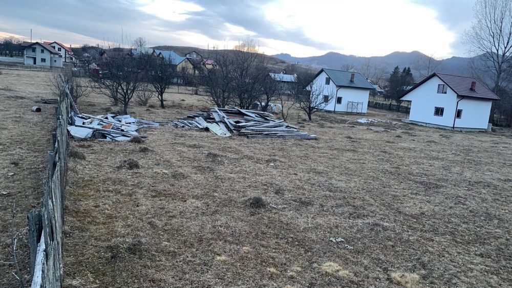 Vand teren 980 m2 Jitia / Vrancea