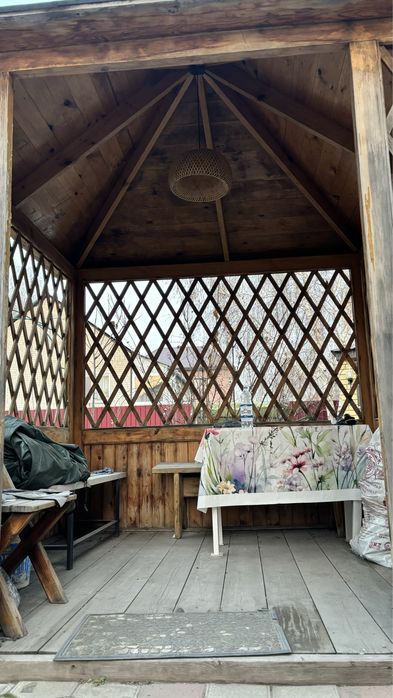 Беседка из дерева