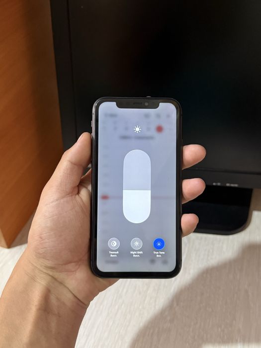 Продам iPhone 11 64gb 79%