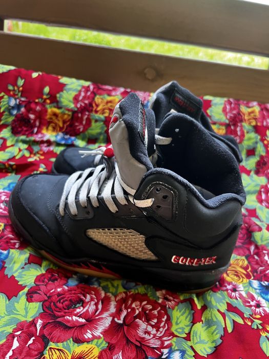 Продаю jordan 5