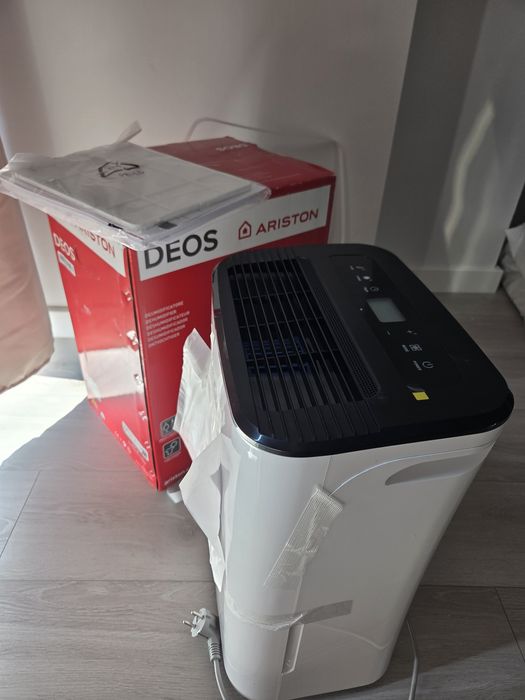 Dezumidificator Ariston Deos 21 S,purificare aer, uscare rufe