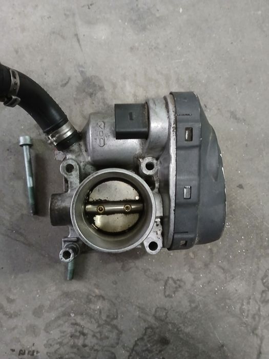 Clapeta accelerație Volkswagen golf4 1.4 benzina