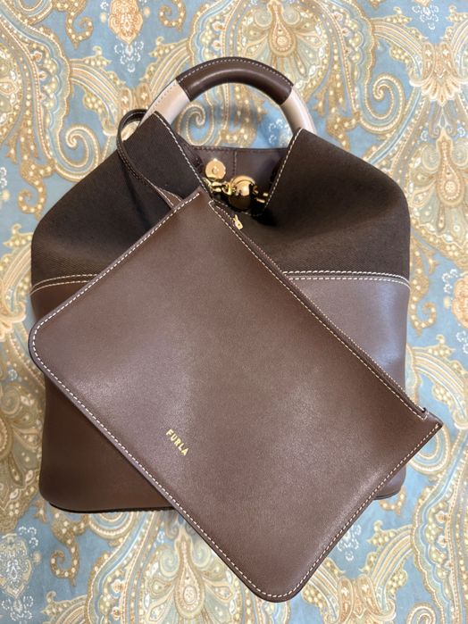 Нови чанти Furla