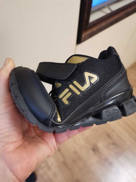 Детски маратонки Fila