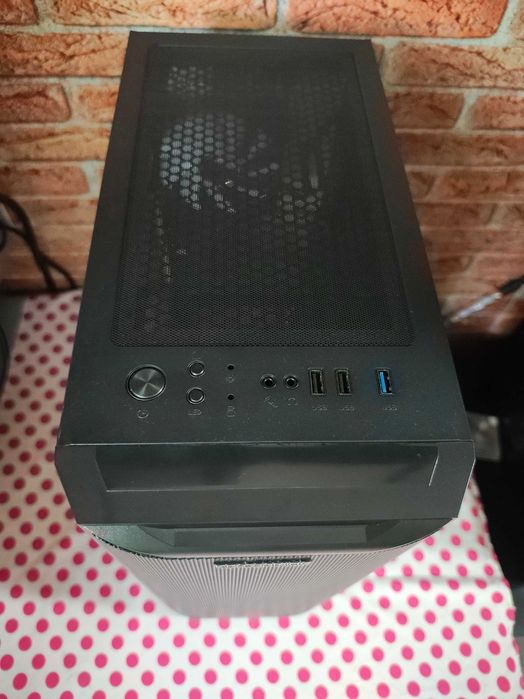 Carcasa PC Pro Gaming Diamond Black.