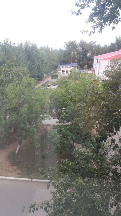 Продам трехкомнатную квартиру. Торг