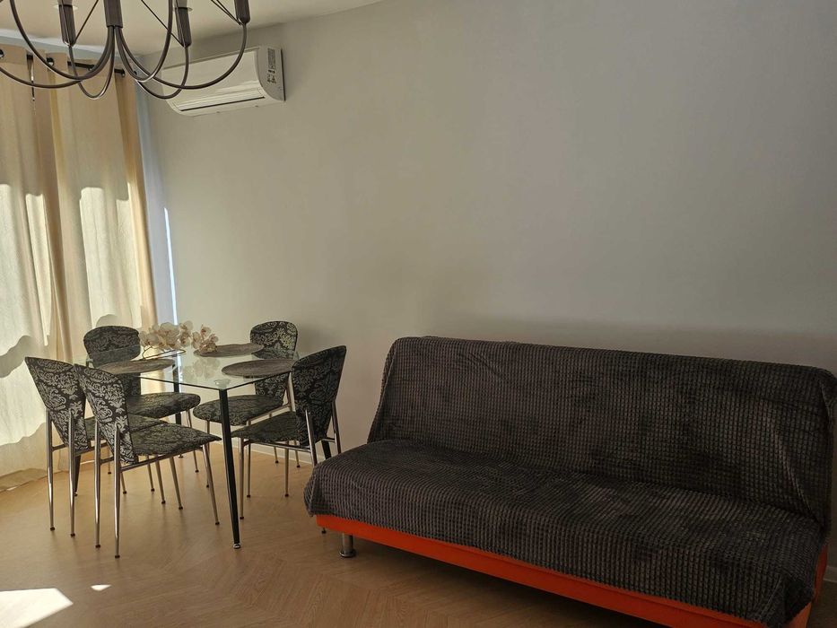 Дава се под наем Двустаен апартамент в Варна, Гранд Мол Варна - 70 кв.м за 500 € - Снимка #1