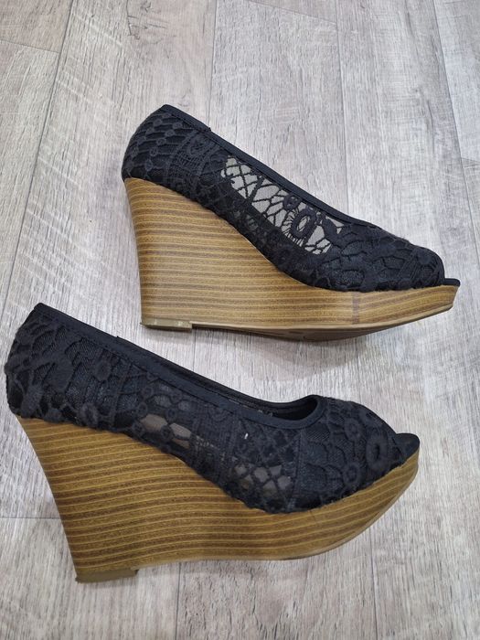 Продам туфли новые 38 р