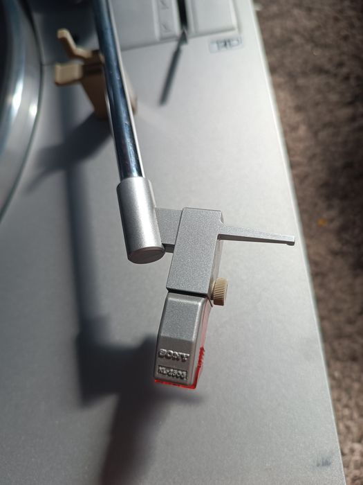 Грамофон Sony PS-LX310