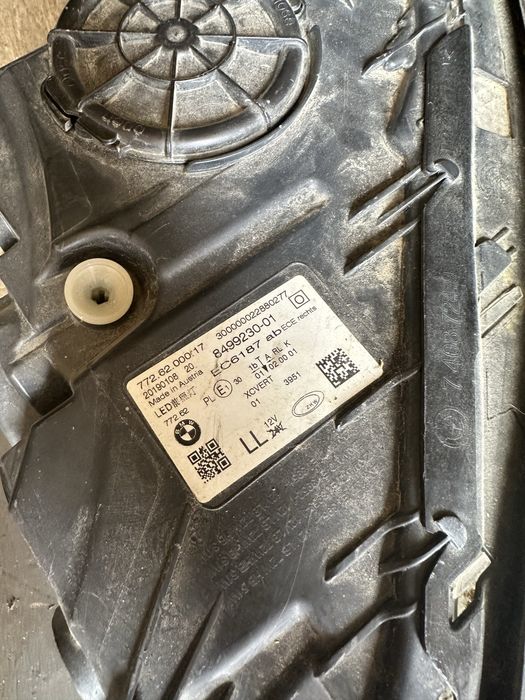 Far BMW G11 G12 seria 7 dreapta Adaptive led 8499230 - droser 8491414 - cu defect