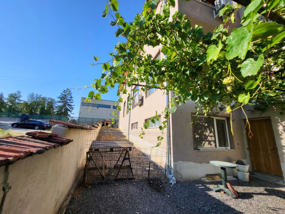 Продава се Промишлена сграда в Пещера - 500 кв.м за 800 €/кв.м - Снимка #6