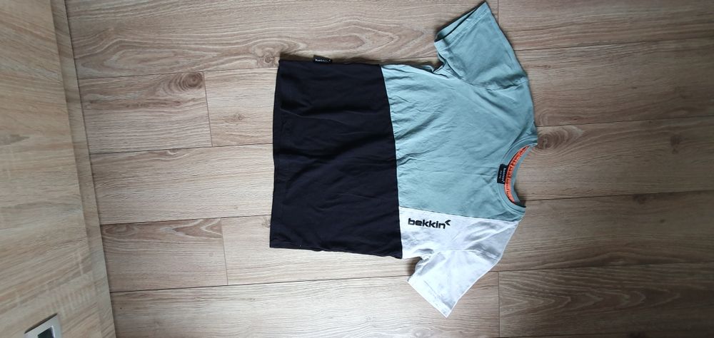 Set 4 tricouri + 1 gratis,  12 ani 146/152