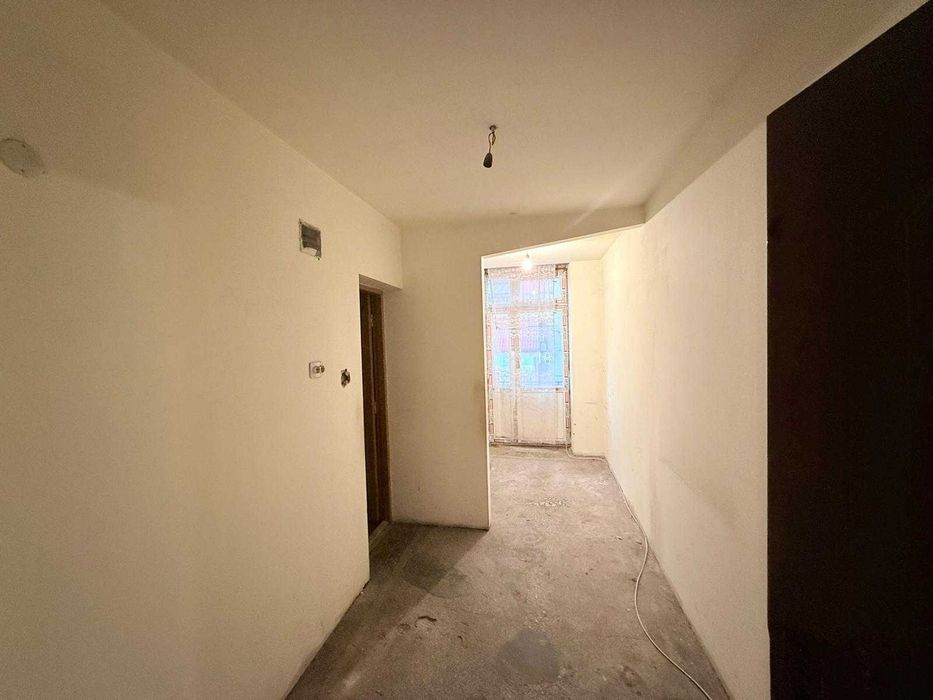 Oportunitate de INVESTIȚIE – Apartament 2 Camere – CENTRU Drobeta Turnu-Severin - Vedere 2