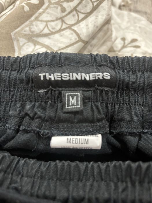 The Sinners къси панталони (М)