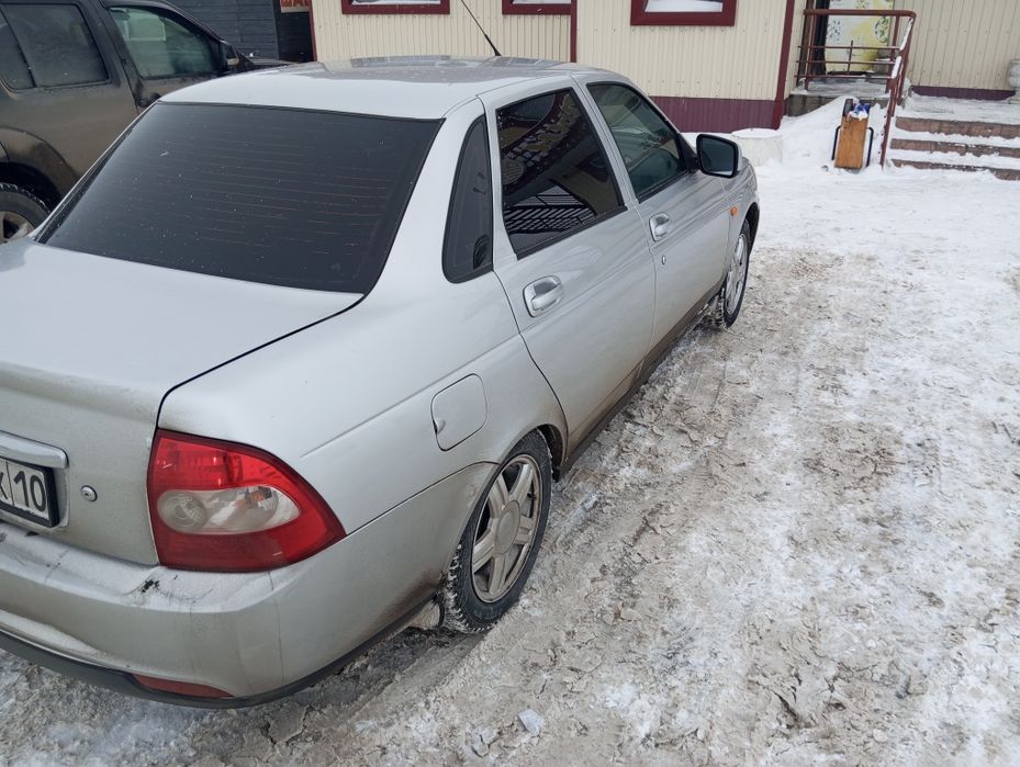 Продам приору 2012