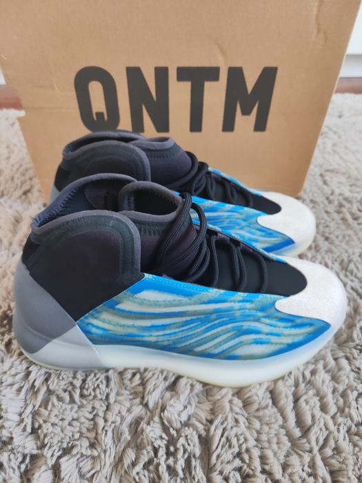 Yeezy QNTM Frozen Blue
