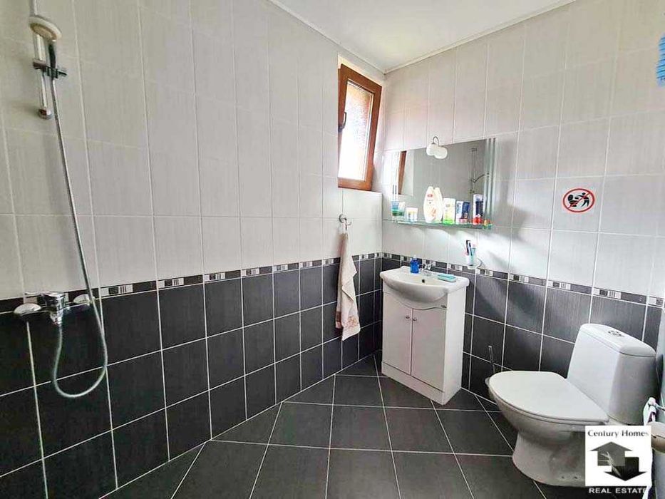 Продава се Къща в с. Шемшево, Област Велико Търново - 250 кв.м за 2240 €/кв.м - Снимка #9