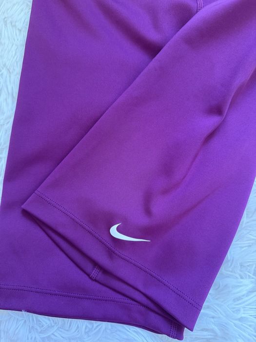 Къс клин Nike