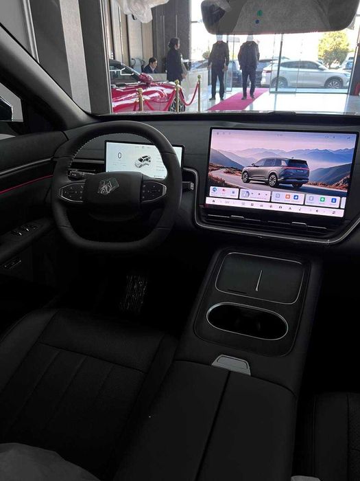 dongfang 008  Restayling emas