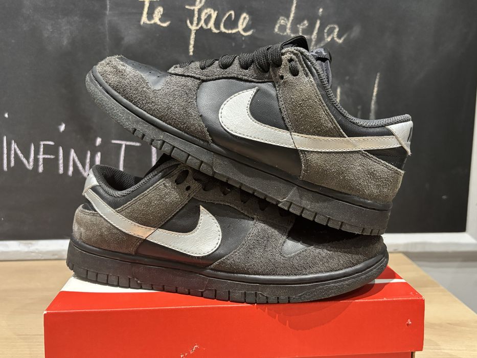 Nike dunk black metalic silver