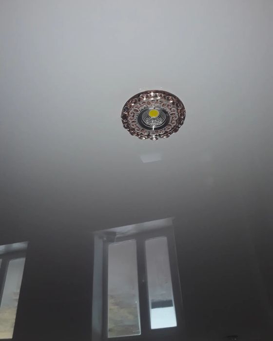 Натяжные потолок