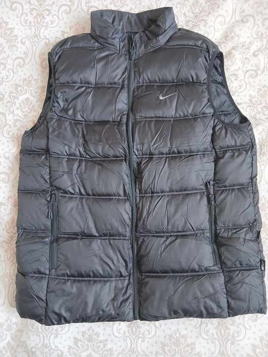 Продам жилеты новый