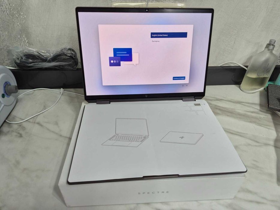 HP Spectre x360 2-in-l Laptop 1 -eu0xxx