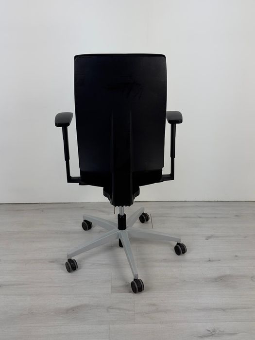 Офис въртящ се стол Steifensand черна рамка сребристо висококачествен