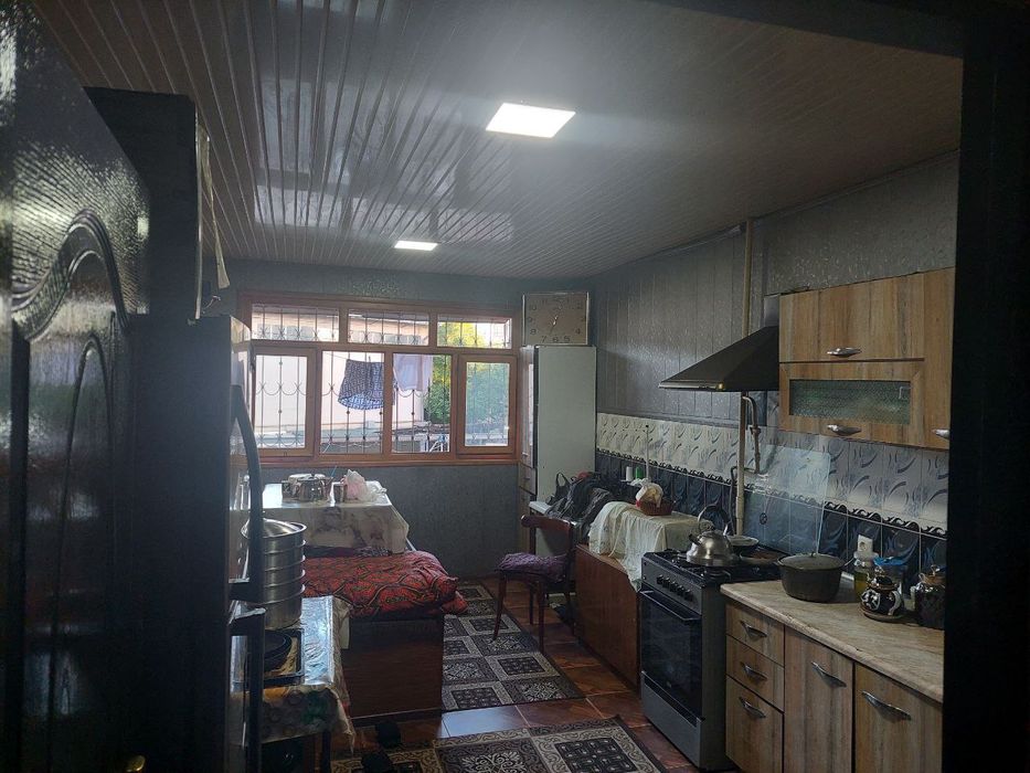 4/2/9 Куйлюк центр 4-х ком. квартира на 2-м этаже