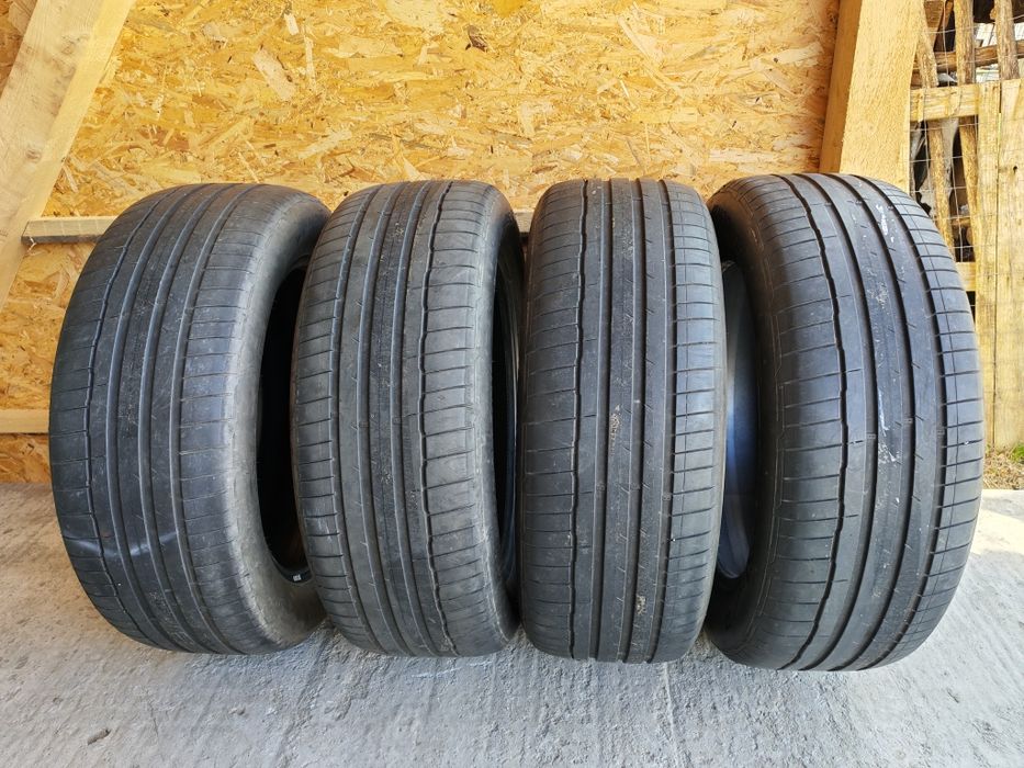 Anvelope de vara pe 19 Hankook