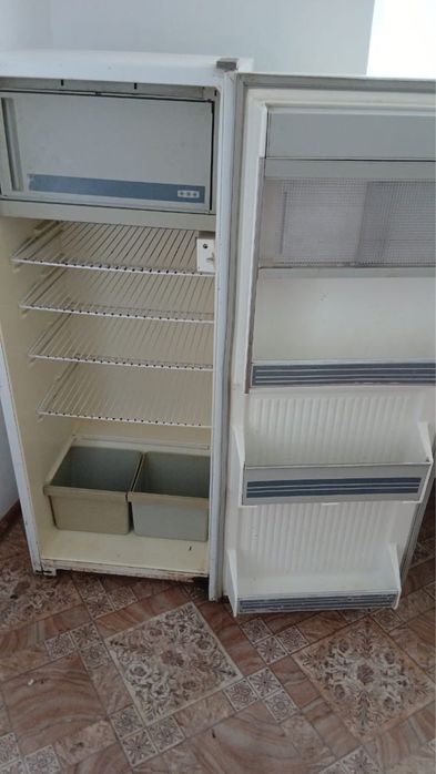 Холодильник бу рабочий