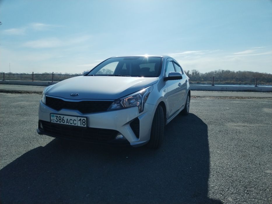 Продается Киа Рио 2021 года.  Торг есть