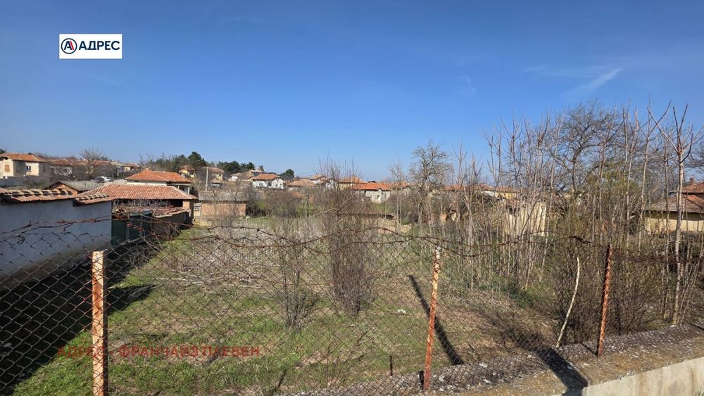 Продава се Парцел в с. Крушовица, Област Плевен - 945 кв.м за 4 €/кв.м - Снимка #1