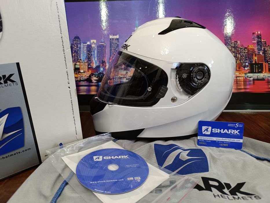 Мото шлем от Французского бренда Shark