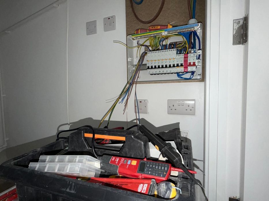Electrician Bucuresti