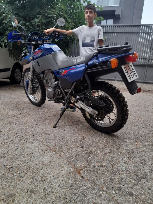 Se vinde yamaha xt 600e