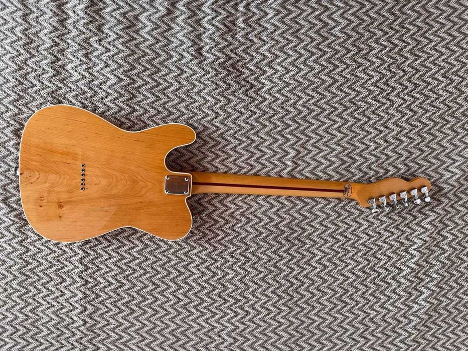 Кастомна електрическа китара Telecaster + Куфар + Ремък + Тунер