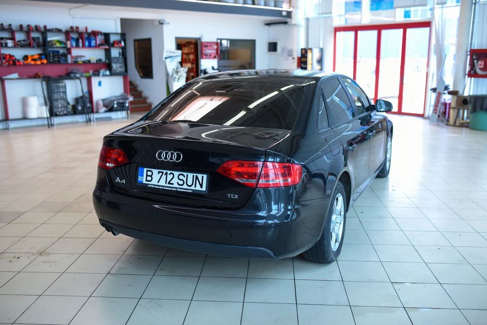 AUDI A4 2012 — imagine 3