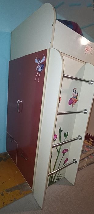 Шкаф-кровать детский