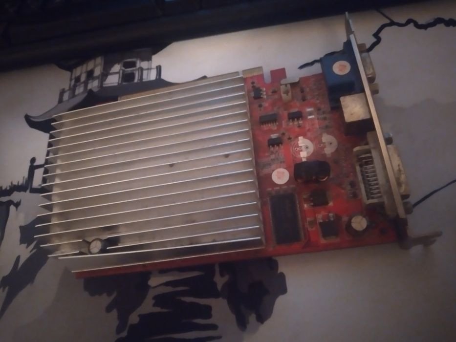 Видеокарта Radeon x550