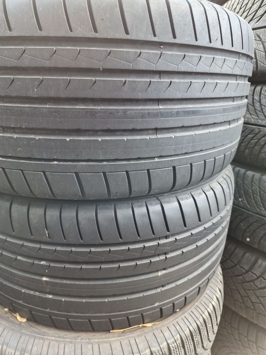2бр. 275 40 18 Dunlop RunFlat летни.