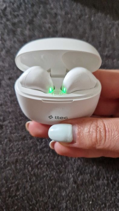 Безжични блутуут слушалки