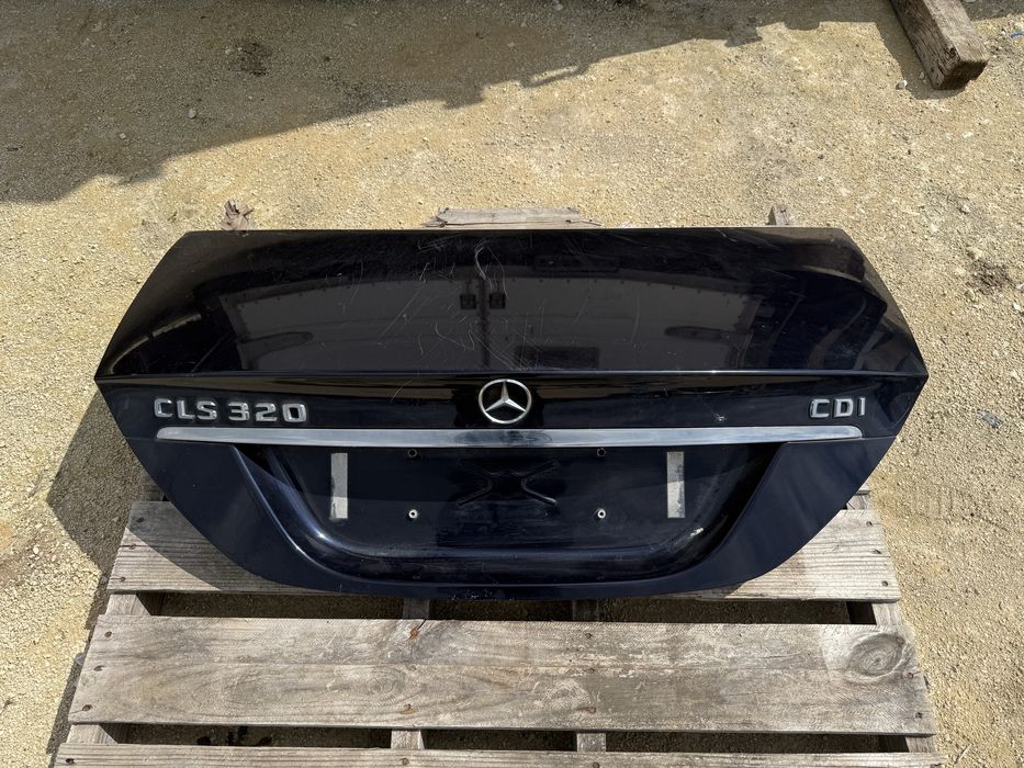 Заден капак  CLS W219
