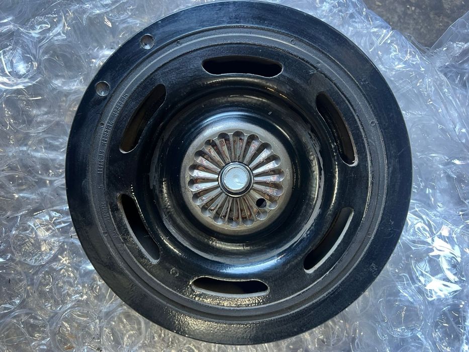 Демферна шайба за Аudi Q7 VW Touareg